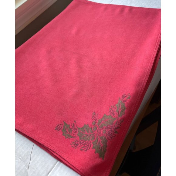 Vintage Napkins Holiday Red Holly Motif Christmas Set of 6 Casual Rayon Cute - Picture 3 of 9